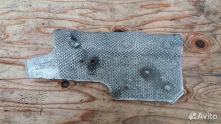 Экран тепловой термоэкран BMW 5 E60 E61 2003-2009г