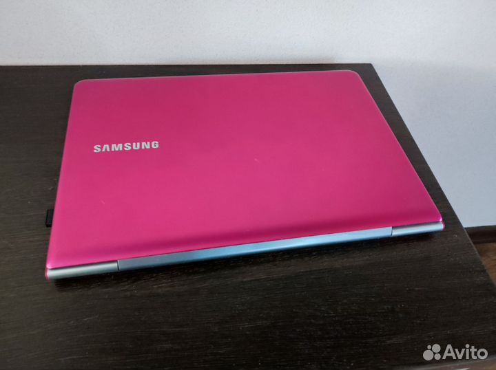 Ноутбук Samsung