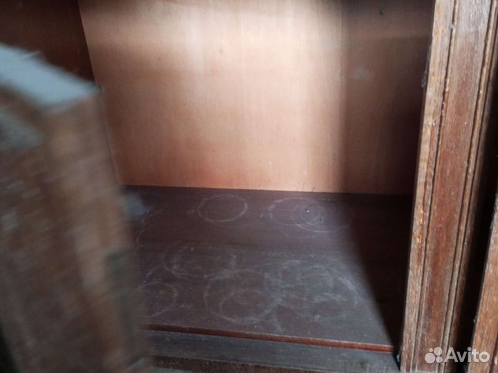 Старинный буфет. Самовывоз