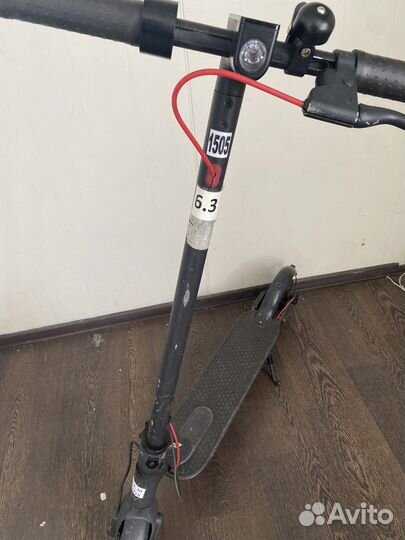 Электросамокат ксиоми 365 про