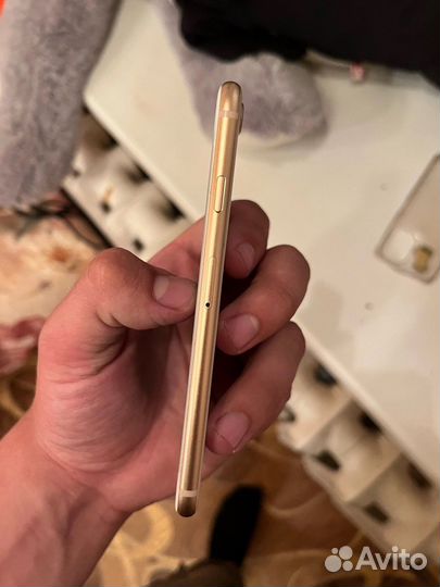 Телефон iPhone 8 126 GB