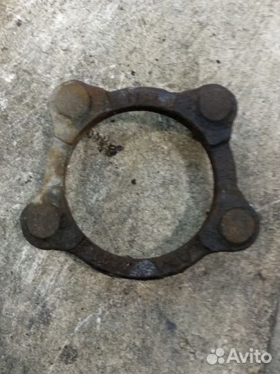 Кронштейн задней ступицы (Chery Tiggo 3)