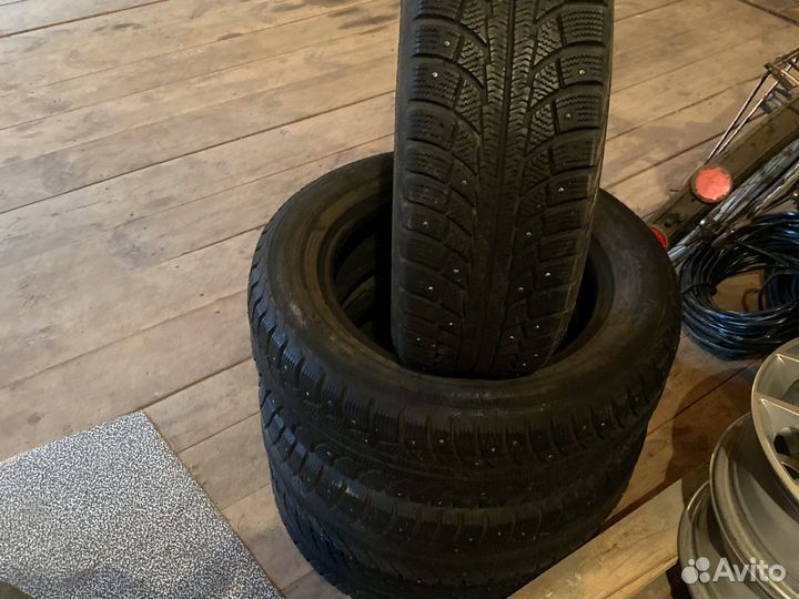 Gislaved Nord Frost 5 185/65 R15 88T