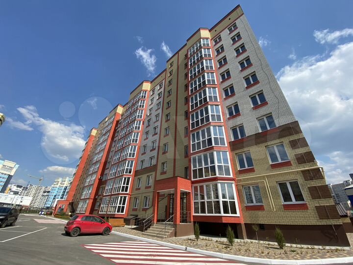 3-к. квартира, 83 м², 1/9 эт.