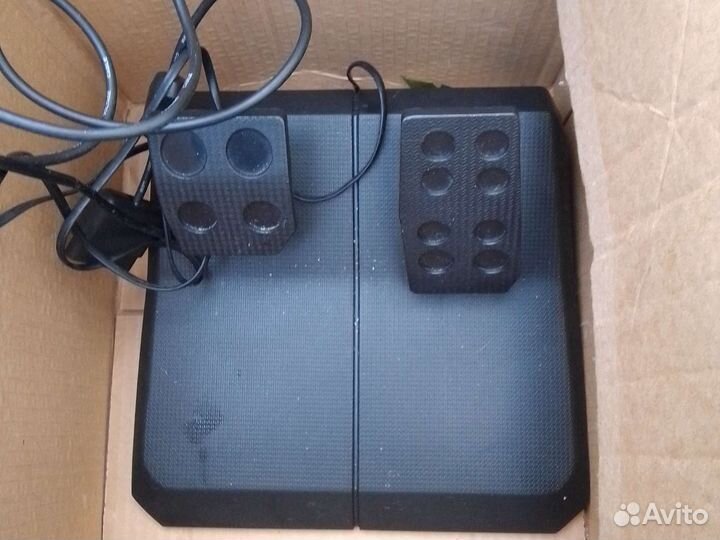 Руль,педали и джостики на ps1