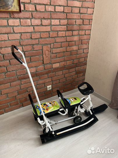 Детский снегокат для двоих