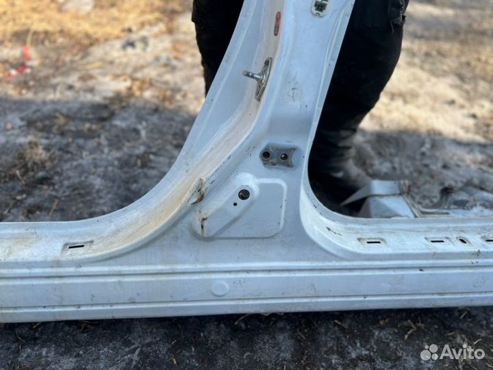 Порог левый Mazda Cx-7 ER3P L3VDT 2010