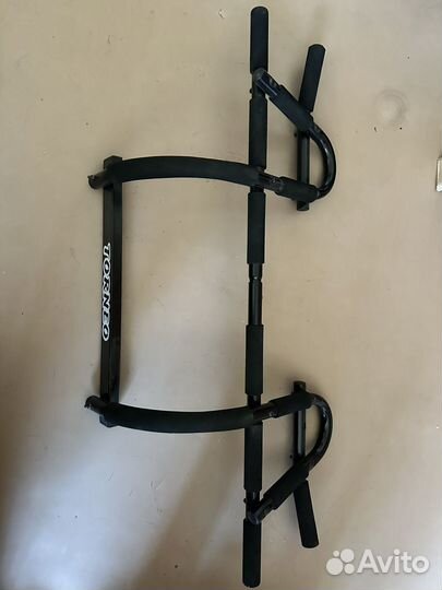 Турник межстенный Torneo