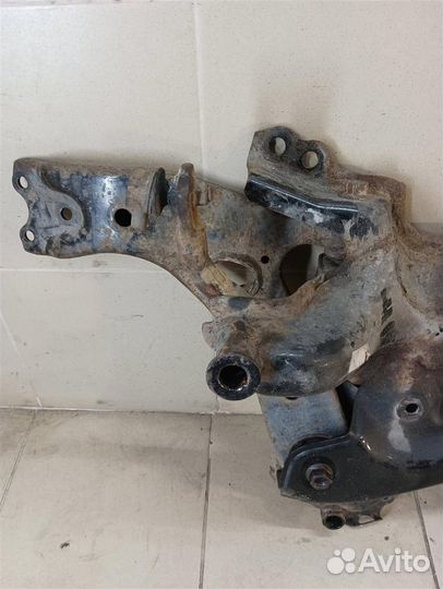 Подрамник передний Toyota Verso R2 2009