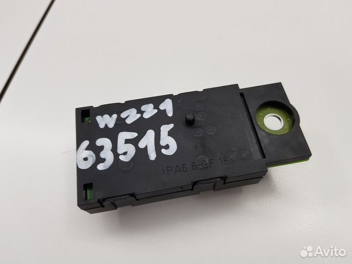 Усилитель антенный (Mercedes-Benz S-class)