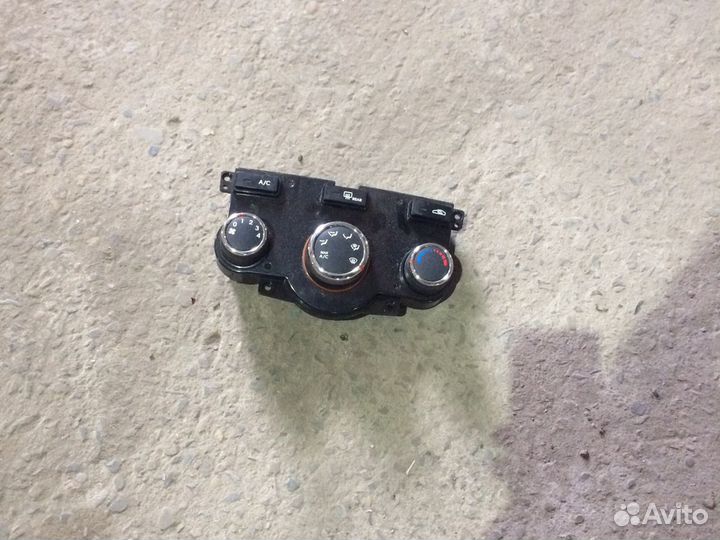 Блок управления отопителем Kia Cerato Киа Церато