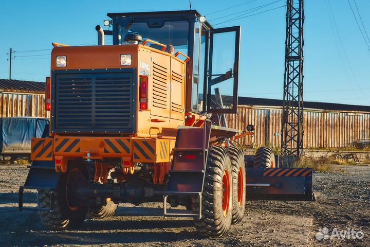 Автогрейдер UMG ДЗ-250, 2023