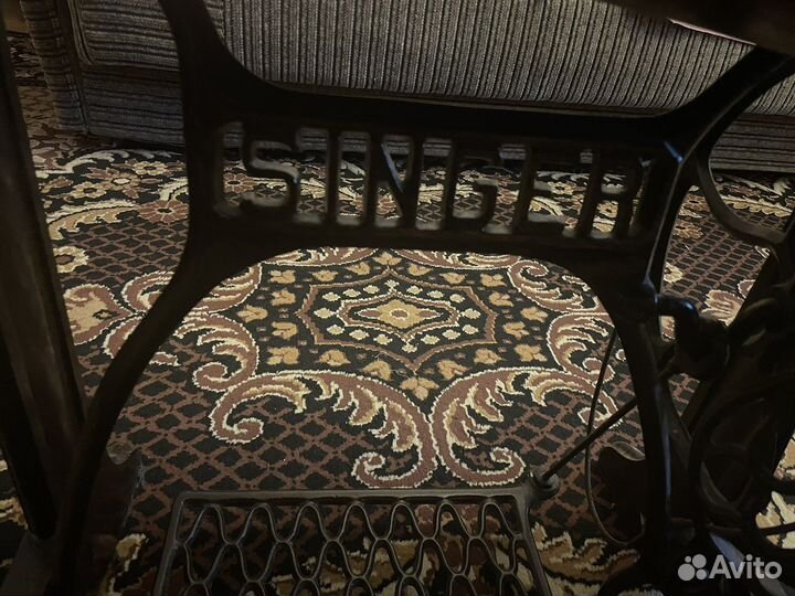 Швейная машина ножная