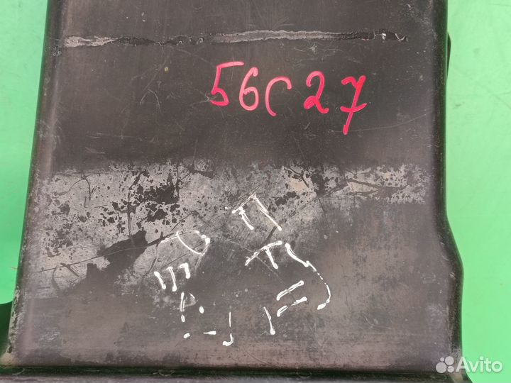 Дефлектор радиатора правый для Ford Focus 2