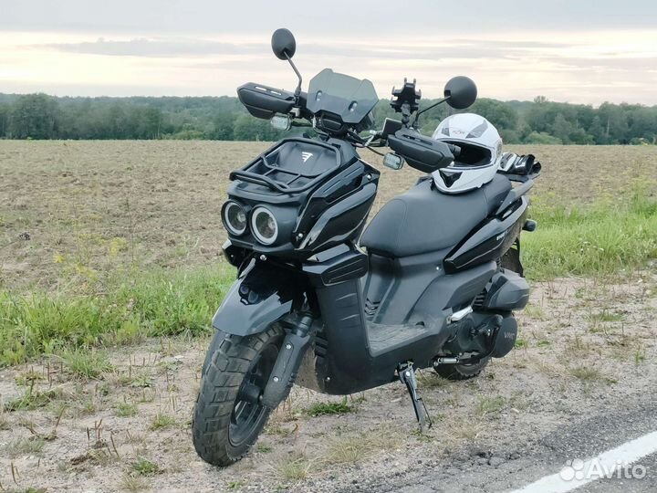 Продам скутер Vento Smart 3