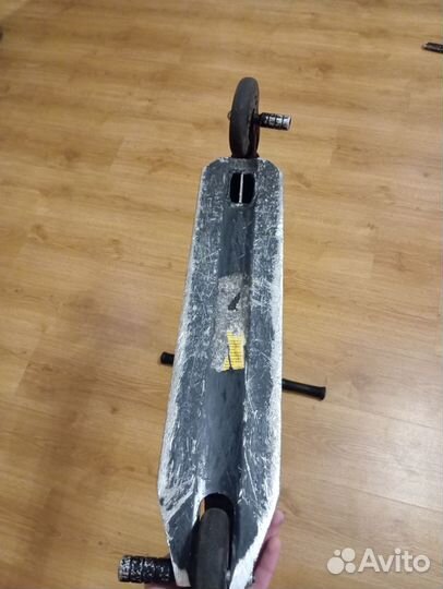 Трюковой самокат