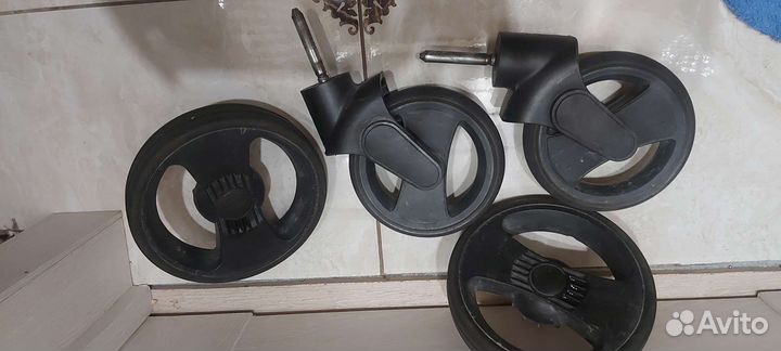 Колеса от коляски yoya