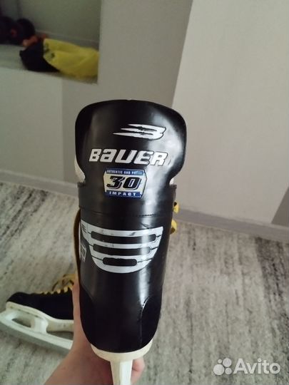 Хоккейные коньки bauer