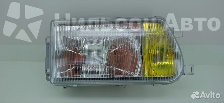 Фара toyota dyna 1993-2002 г желтая туманка правая