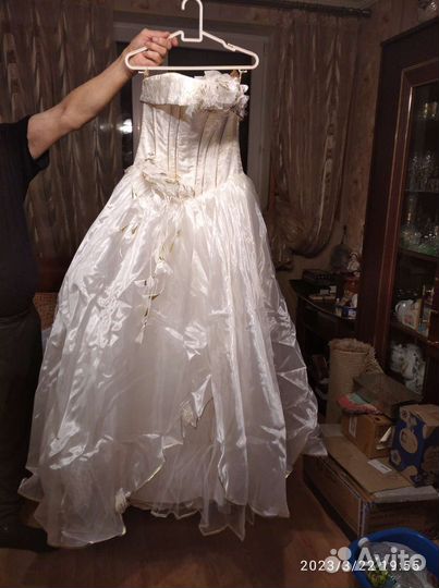 Свадебное платье новое