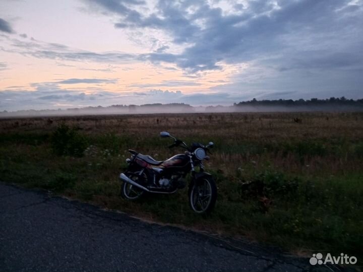 Гварлиор Стрит