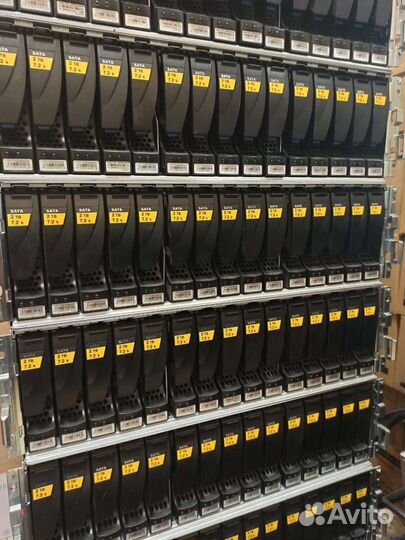 Дисковая полка EMC KTN-STL3 6 GB SAS 15LFF 3.5