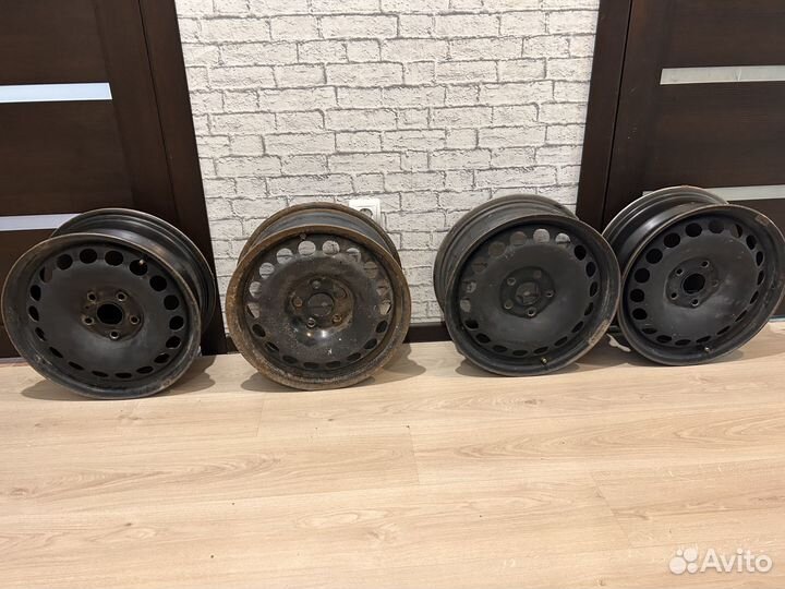 Штампованные диски R16