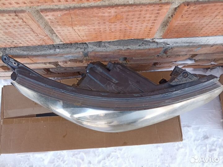 Фары на hyundai solaris