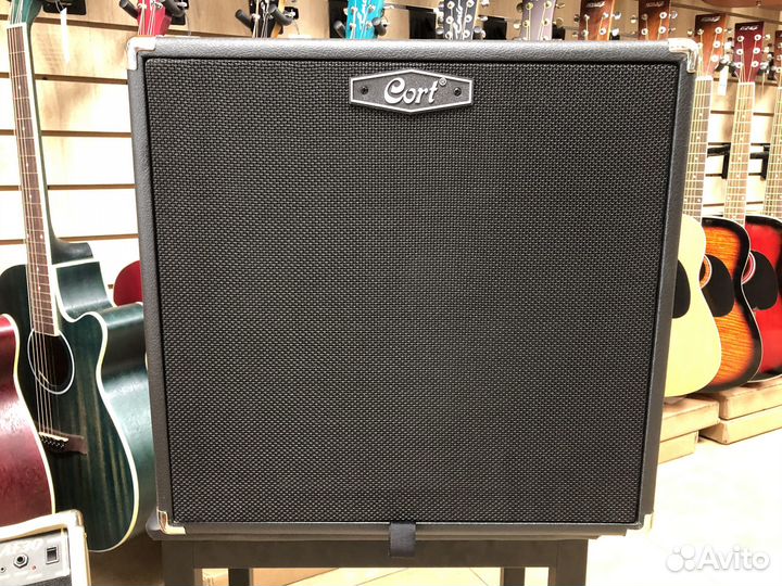 Басовый комбоусилитель, Cort CM150B-EU 150Вт