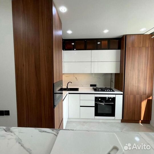 Кухонный гарнитур угловой на заказ