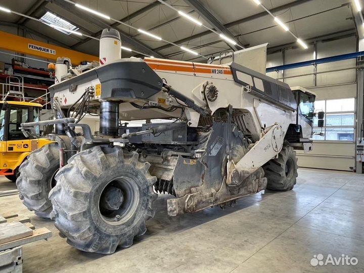 Рециклер/стабилизатор Wirtgen WR 240, 2015