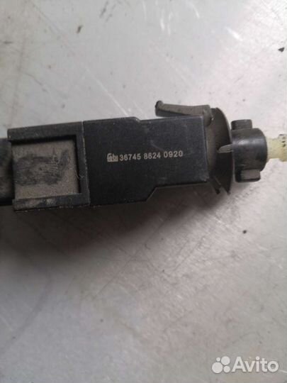 Концевик педали мерседес W168