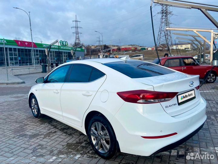 Hyundai Elantra 1.6 AT, 2017, 75 458 км