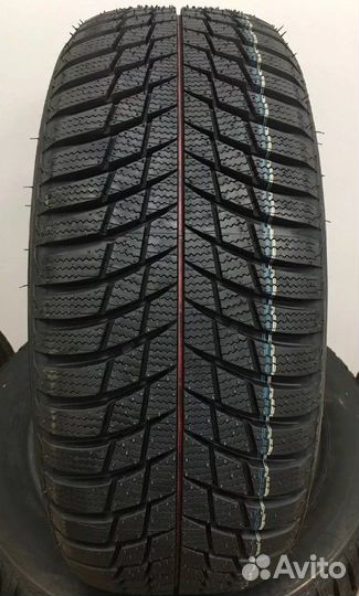 Bridgestone Blizzak LM-001 285/45 R21 113V