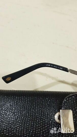 Очки с футляром