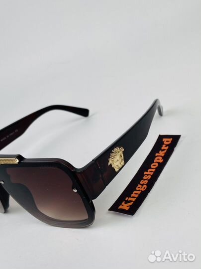 Очки Versace солнцезащитные
