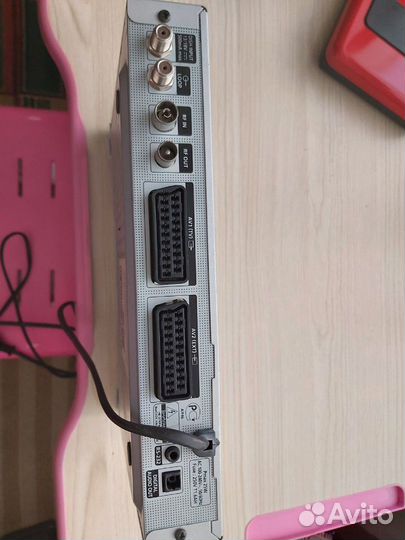 Цифровой спутниковый ресивер samsung