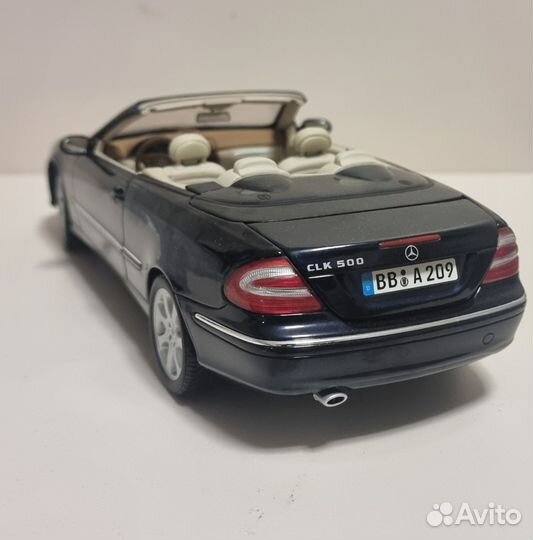 Модель Mercedes CLK 1/18