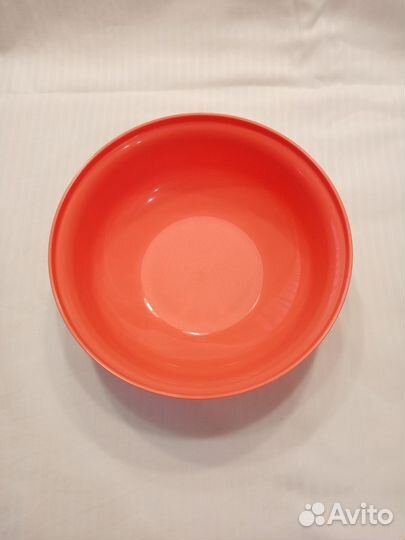 Чаша для хранения и транспортировки. Tupperware