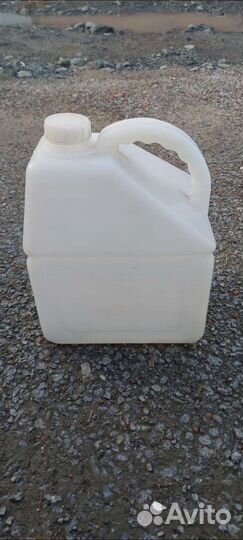 Канистра пластиковая 10 литров