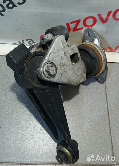 Опора кронштейн двс кпп