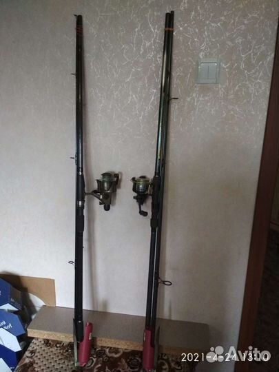 Два карповых удилища