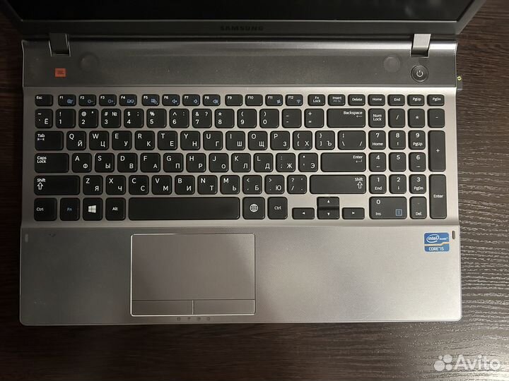 Samsung NP550P5C-S04RU