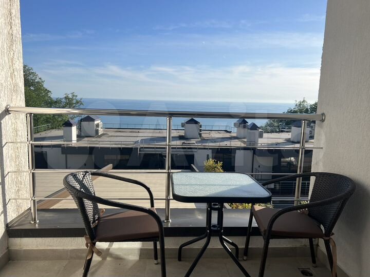 2-к. квартира, 50 м², 2/3 эт.