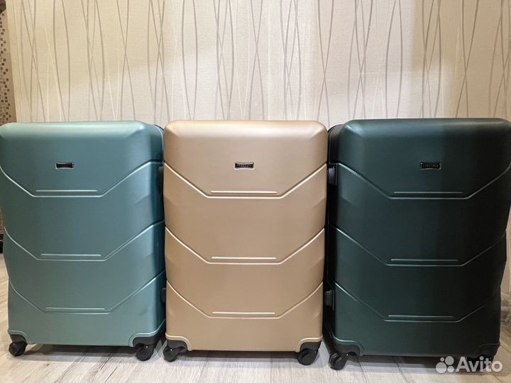 Чемодан freedom 76 см