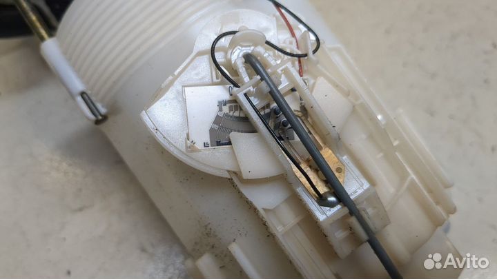 Датчик уровня топлива Renault Trafic, 2008