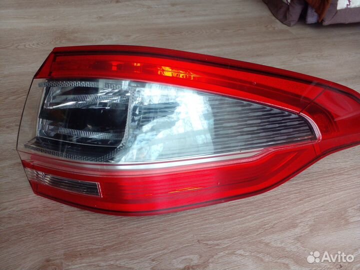 Комплект задних фонарей Ford S-Max 2008
