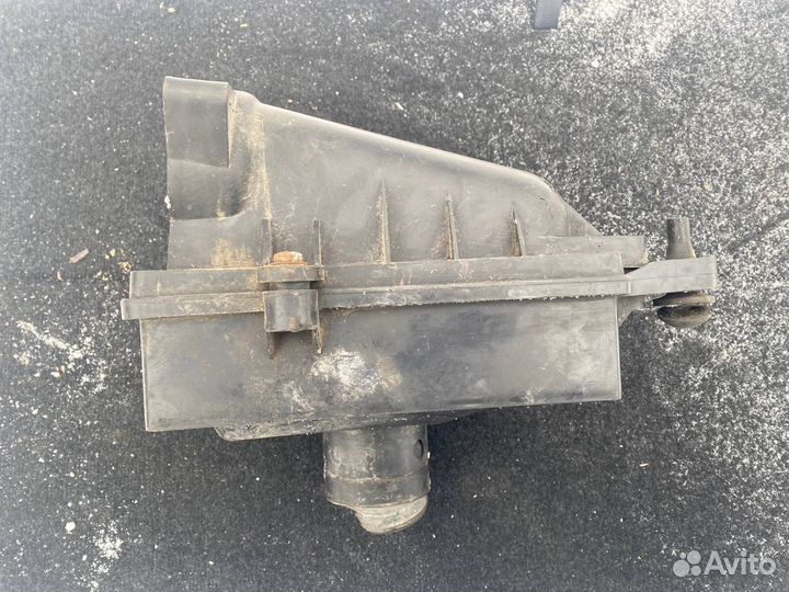 Корпус воздушного фильтра LADA 2172 хэтчбек 5дв