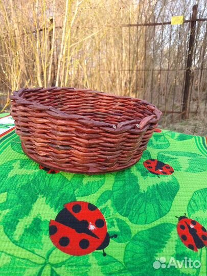 Корзина плетеная