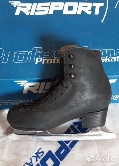Фигурные коньки Risport Excellence 225